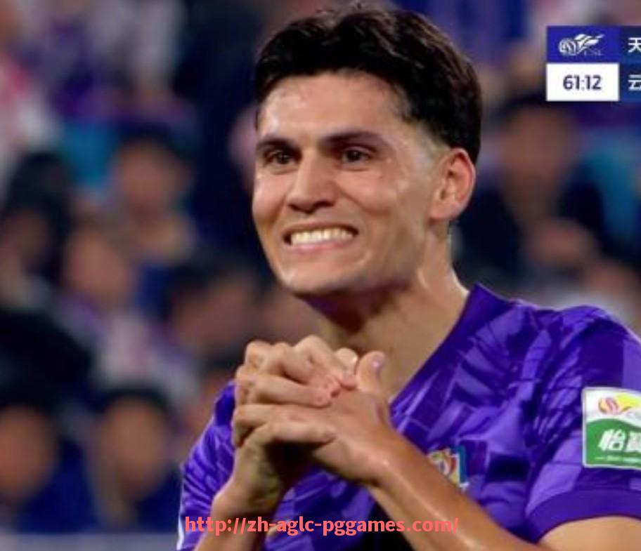 PG模拟器官方网站-英超联盟球出名的球员及其职业成就介绍